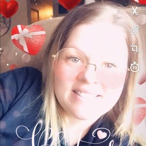 Meet your Posher, Bobbi